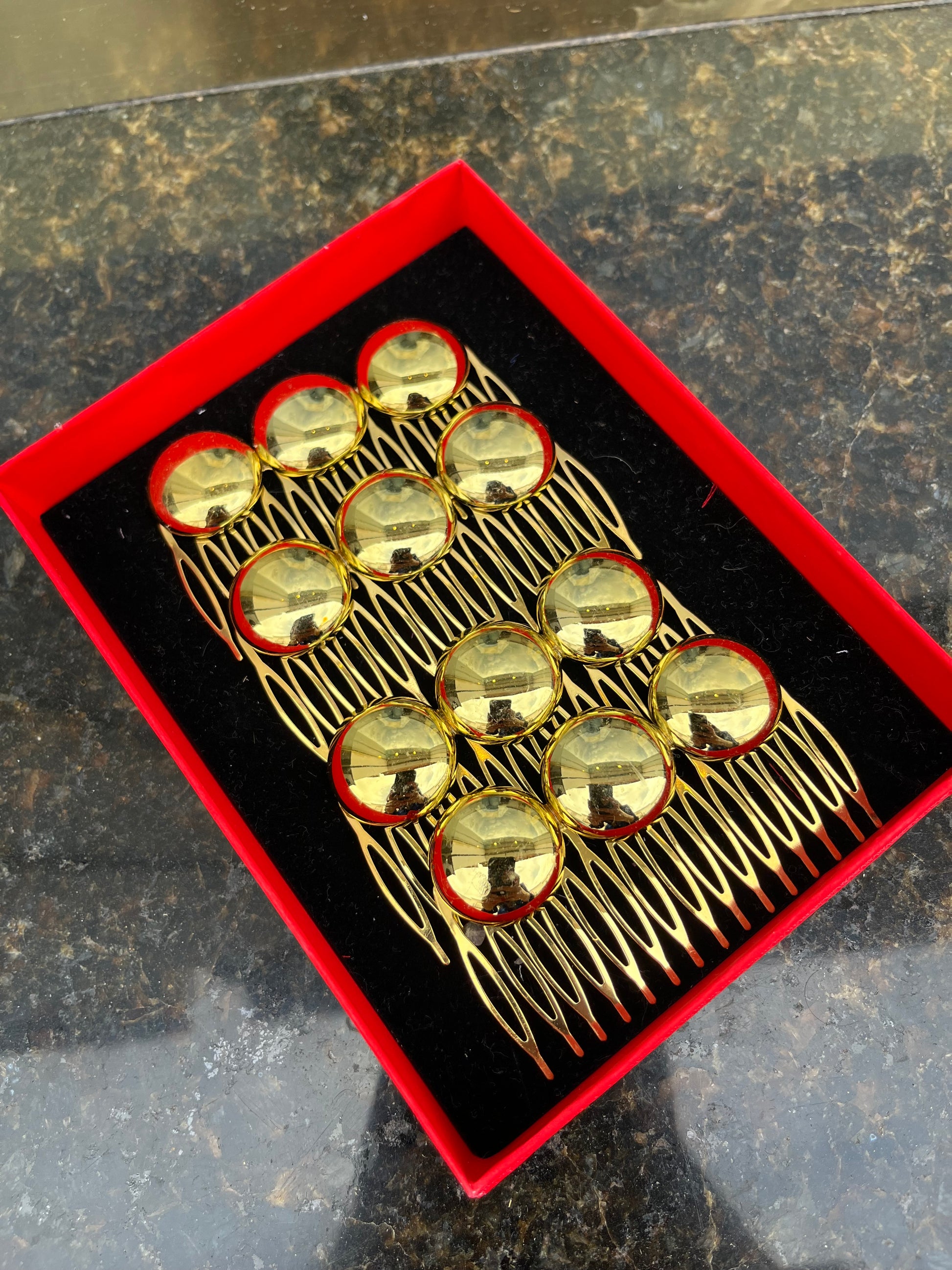 Peonecillos botón gold - BOCANA